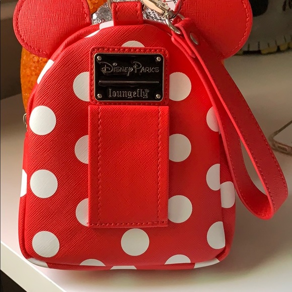 Disney Minnie Polkadot Wristlet Red and white - Picture 5 of 5